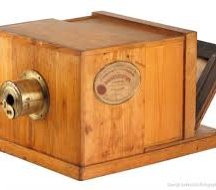 دوربین عکاسی قدیمی